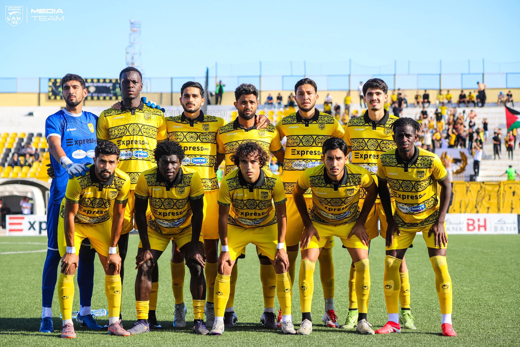 النادي البنزرتي: اللاعبون يعلقون الإضراب و وجوه جديدة تشارك في رحلة تطاوين